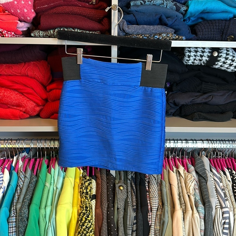 Vintage blue and elastic black sides mini skirt size S